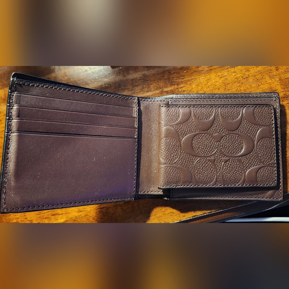 Coach Mahogany 3-in-1 Mens Wallet. EUC! - Picture 5 of 6